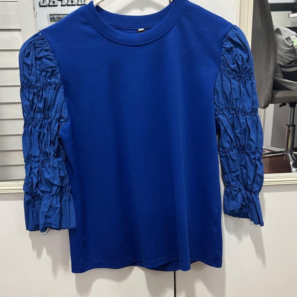 Blue Women's Top with Ruched Sleeves